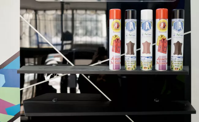 Аяқ киімді қалай бояуға және қалпына келтіруге болады?